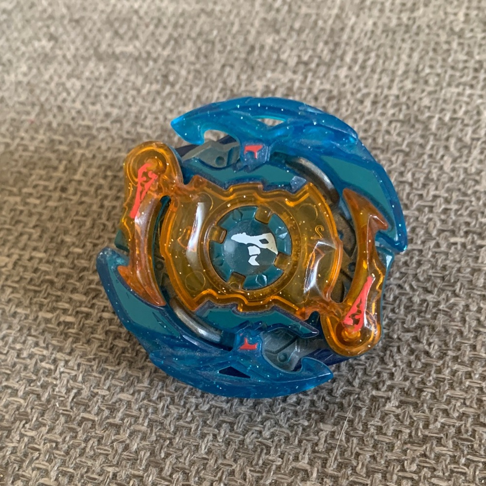 Beyblade Spinning Tops Action Playset Lot - Picture 5 of 11